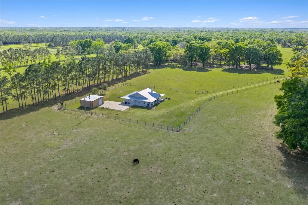 4639 SW Wilson Springs Road Fort White FL 32038