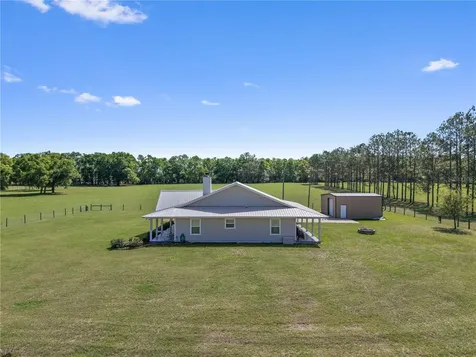 4639 SW Wilson Springs Road Fort White FL 32038