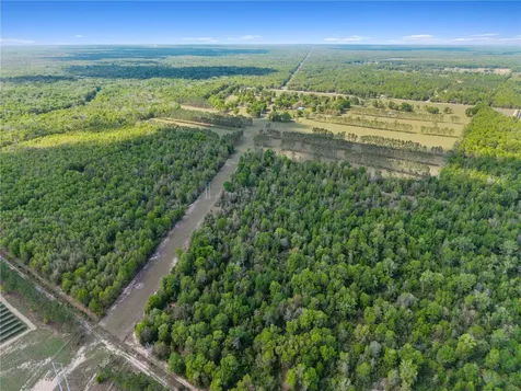 4639 SW Wilson Springs Road Fort White FL 32038