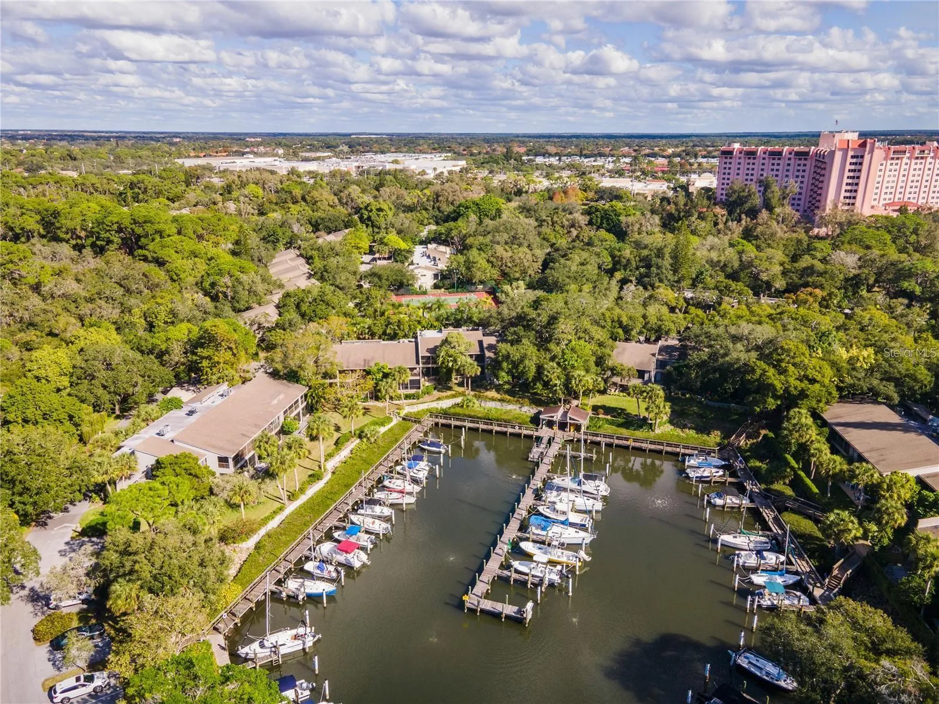 1647 Brookhouse Court Sarasota FL 34231
