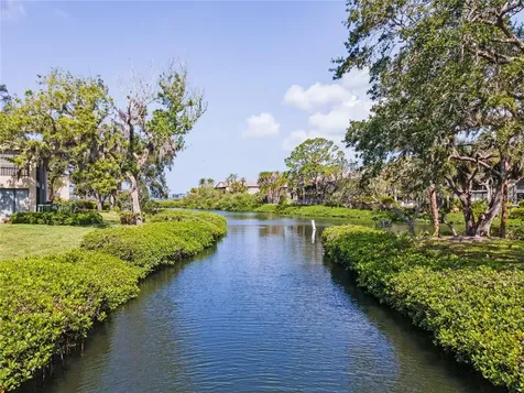 1647 Brookhouse Court Sarasota FL 34231