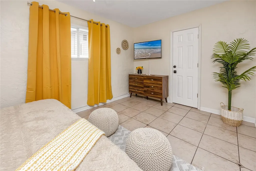 11254 116th Street Seminole FL 33778
