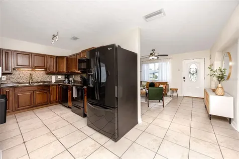 11254 116th Street Seminole FL 33778