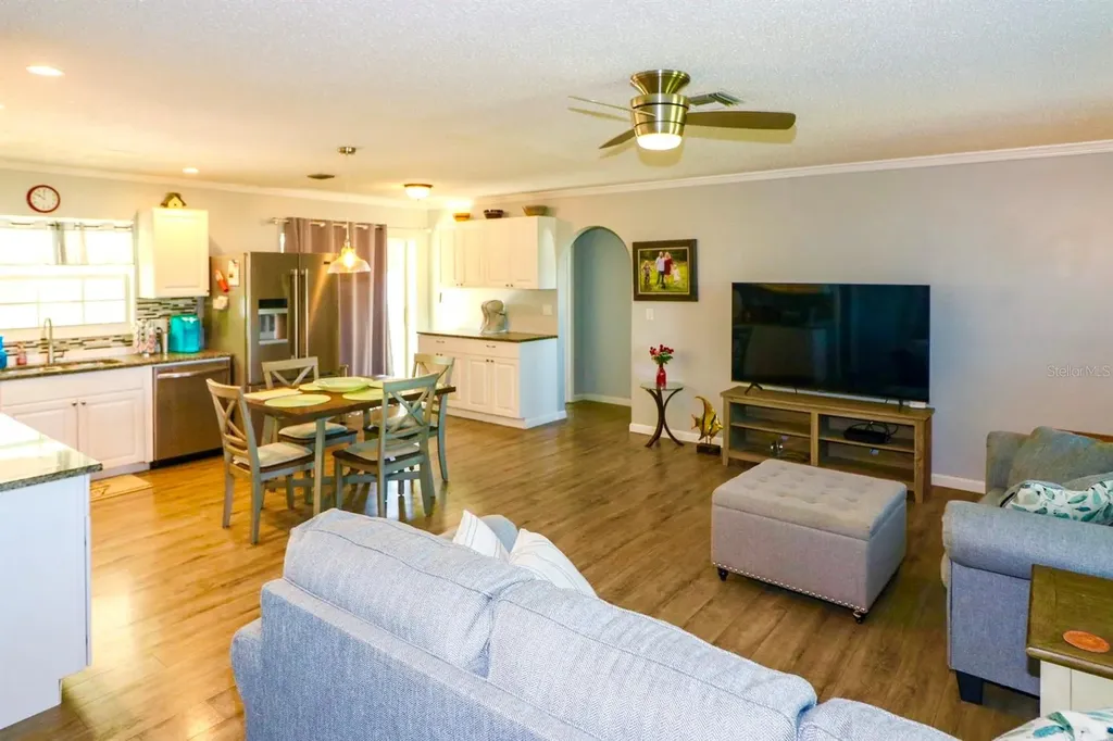 1288 Sheehan Boulevard Port Charlotte FL 33952