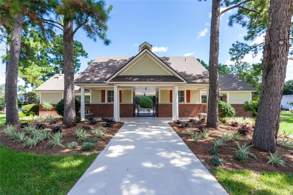 2429 NW 93rd Street Gainesville FL 32606
