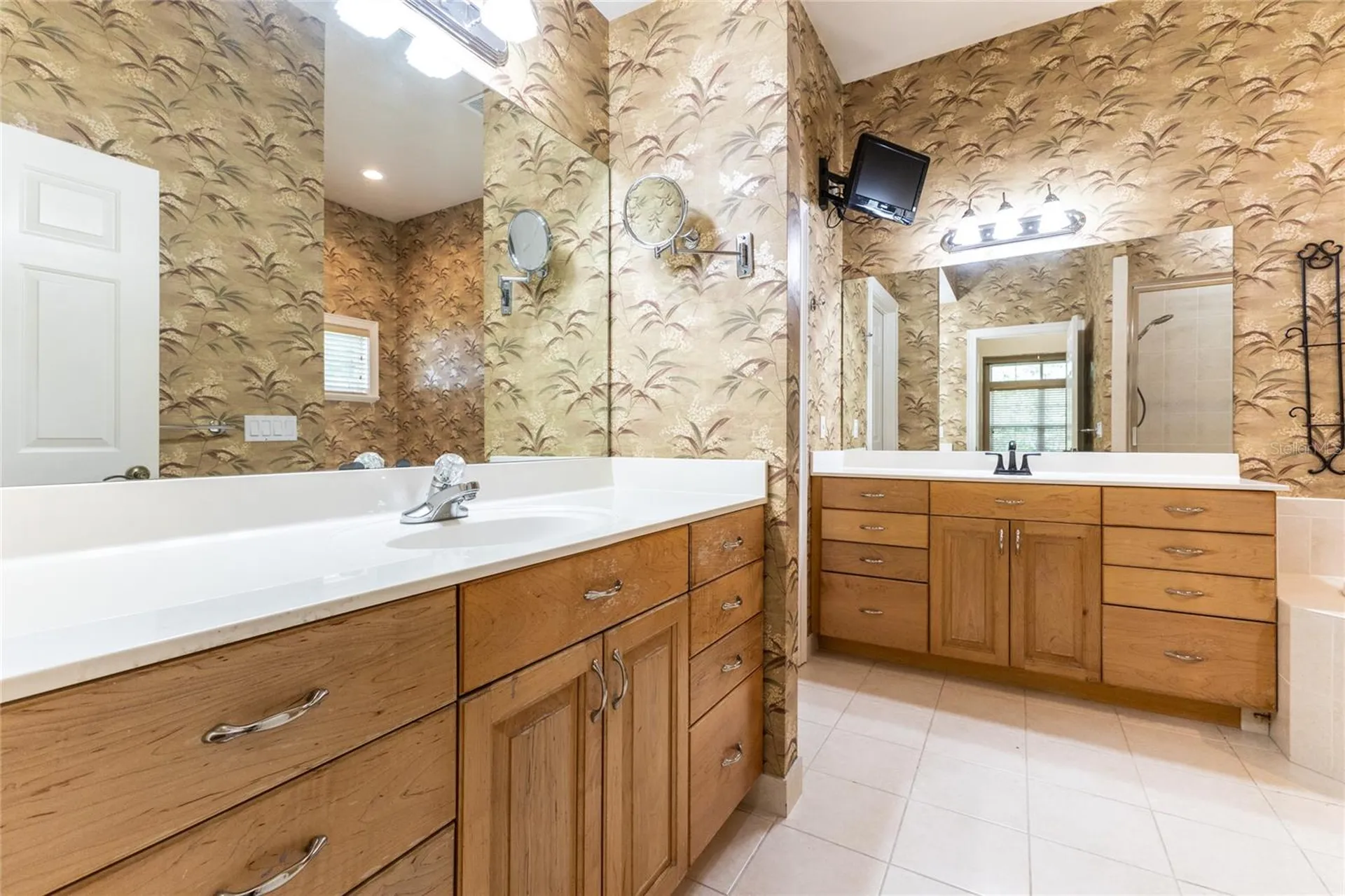 2429 NW 93rd Street Gainesville FL 32606