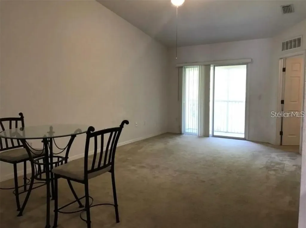 2792 Club Cortile Circle Kissimmee FL 34746
