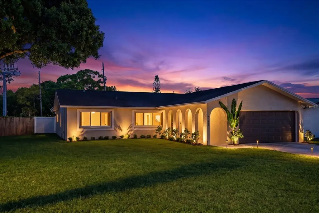 7833 Bristol Court St Petersburg FL 33709
