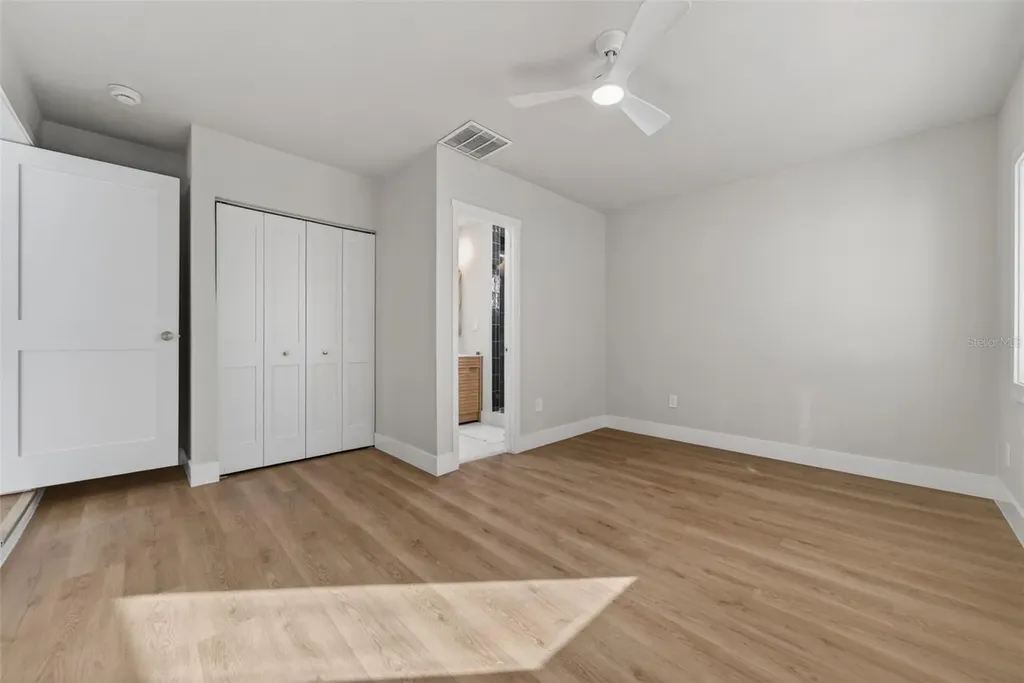 7833 Bristol Court St Petersburg FL 33709