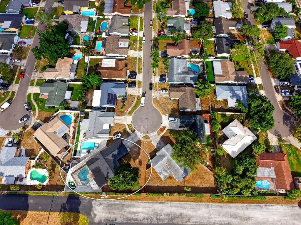 7833 Bristol Court St Petersburg FL 33709