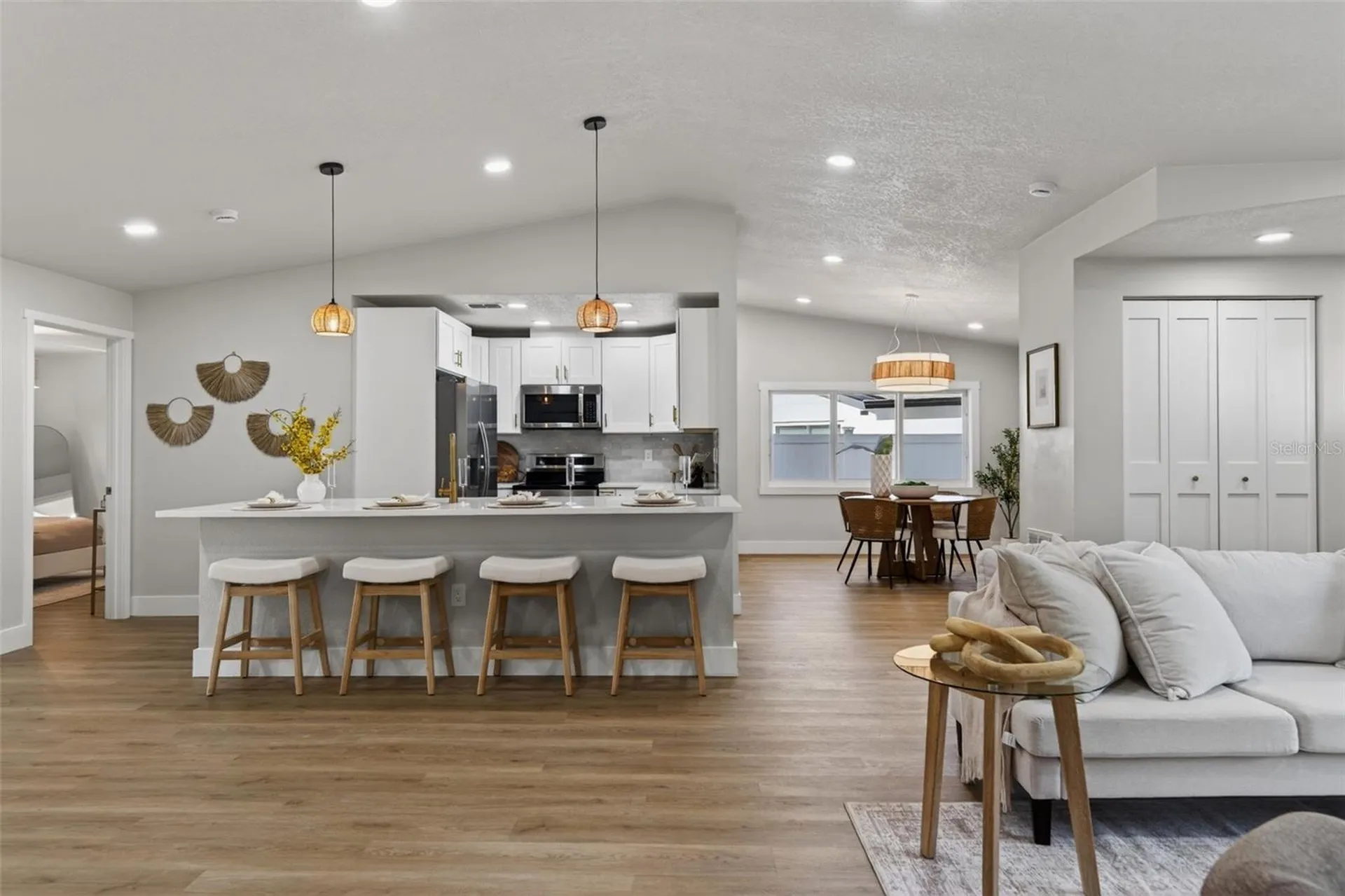 7833 Bristol Court St Petersburg FL 33709