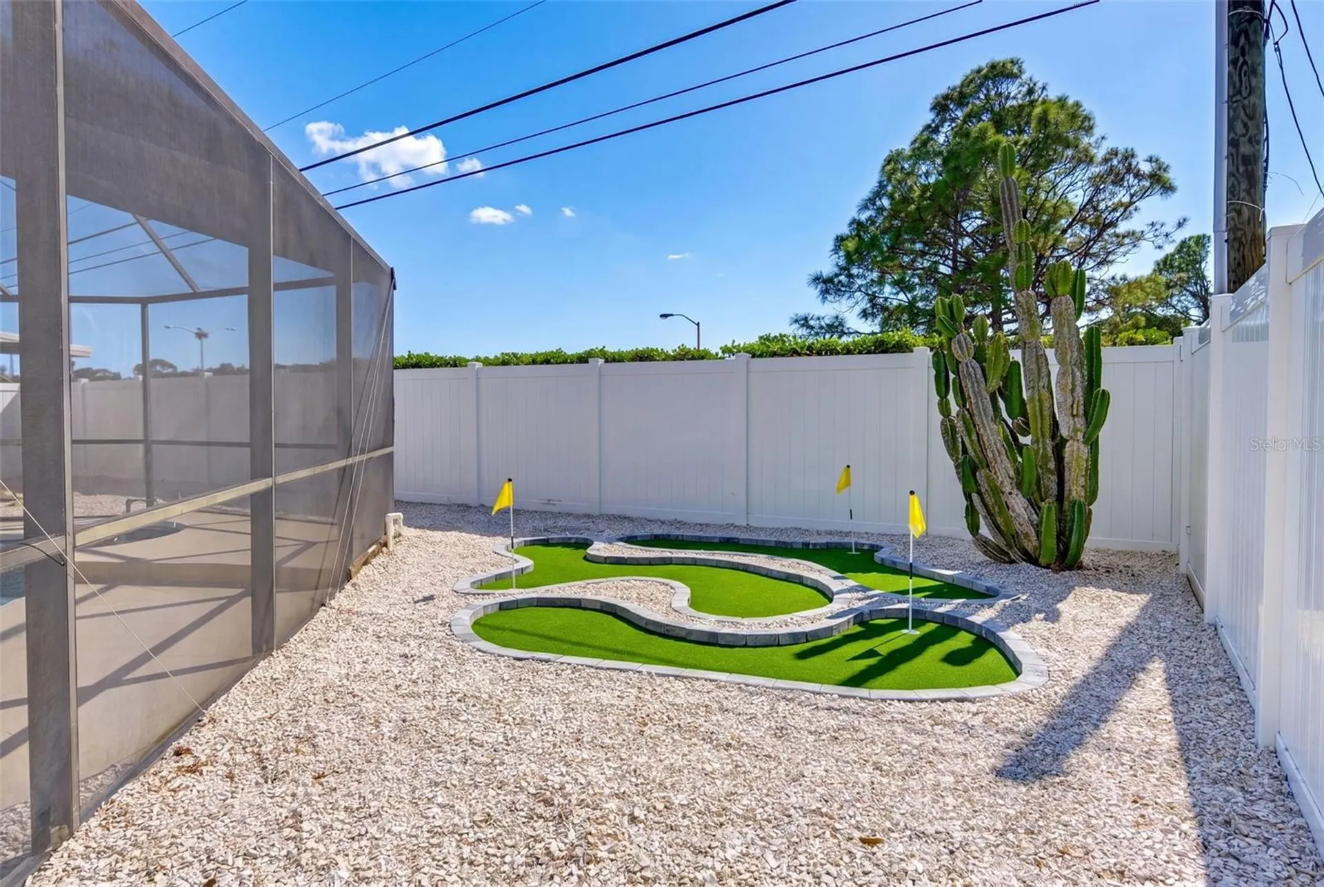 7833 Bristol Court St Petersburg FL 33709