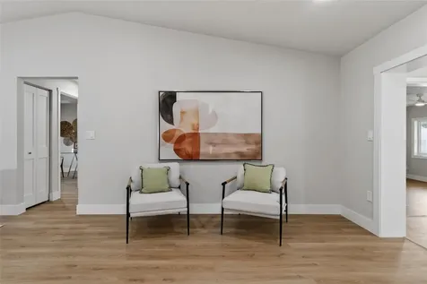 7833 Bristol Court St Petersburg FL 33709