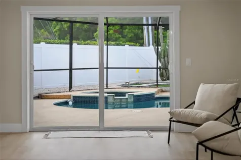 7833 Bristol Court St Petersburg FL 33709