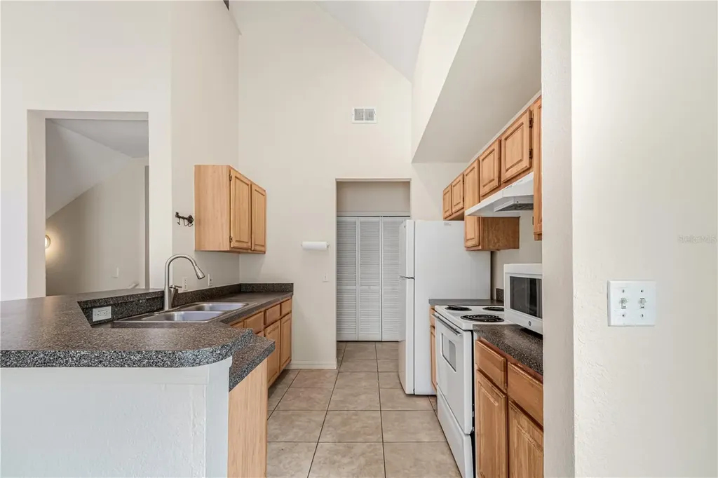 6025 Westgate Drive Orlando FL 32835