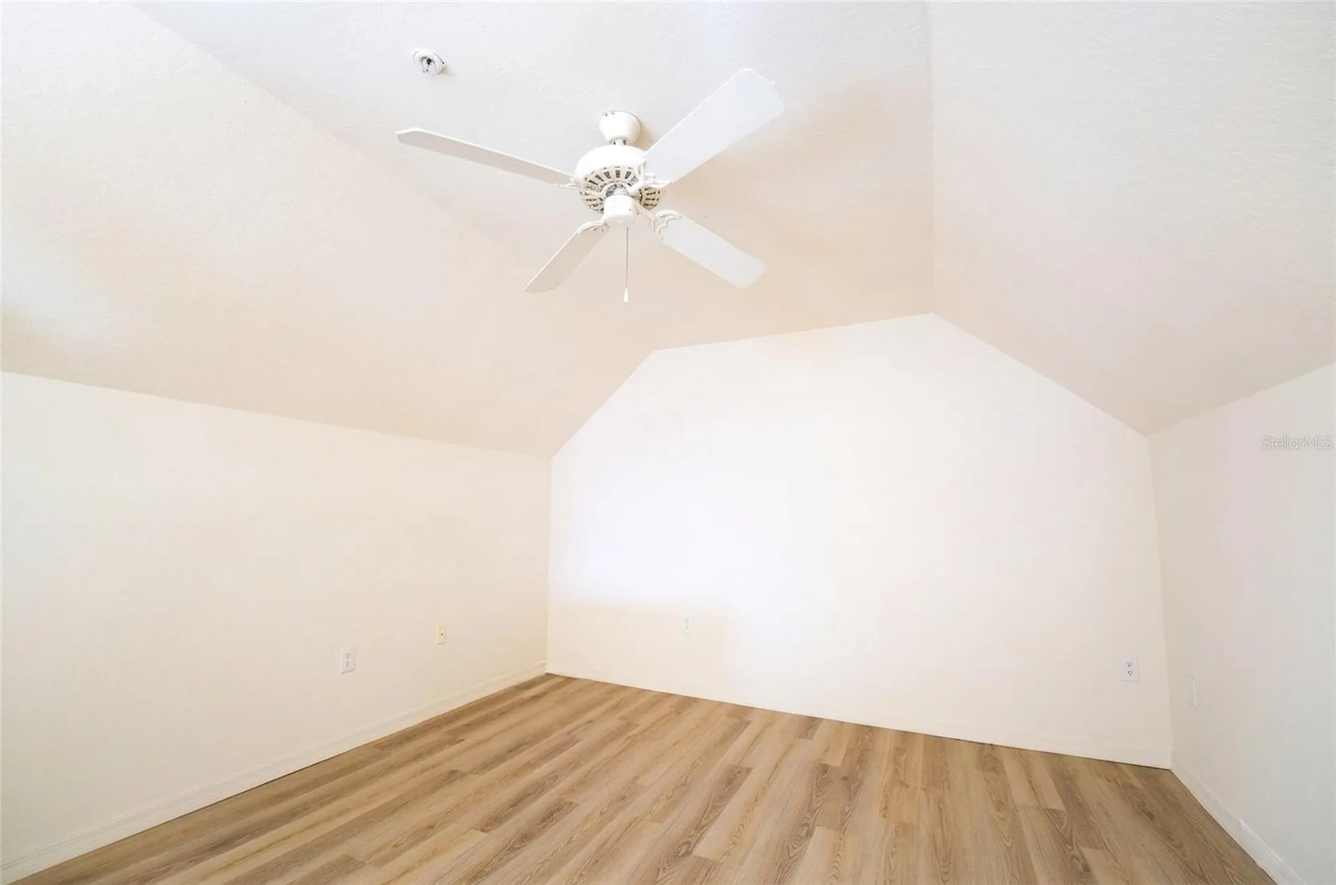 6025 Westgate Drive Orlando FL 32835
