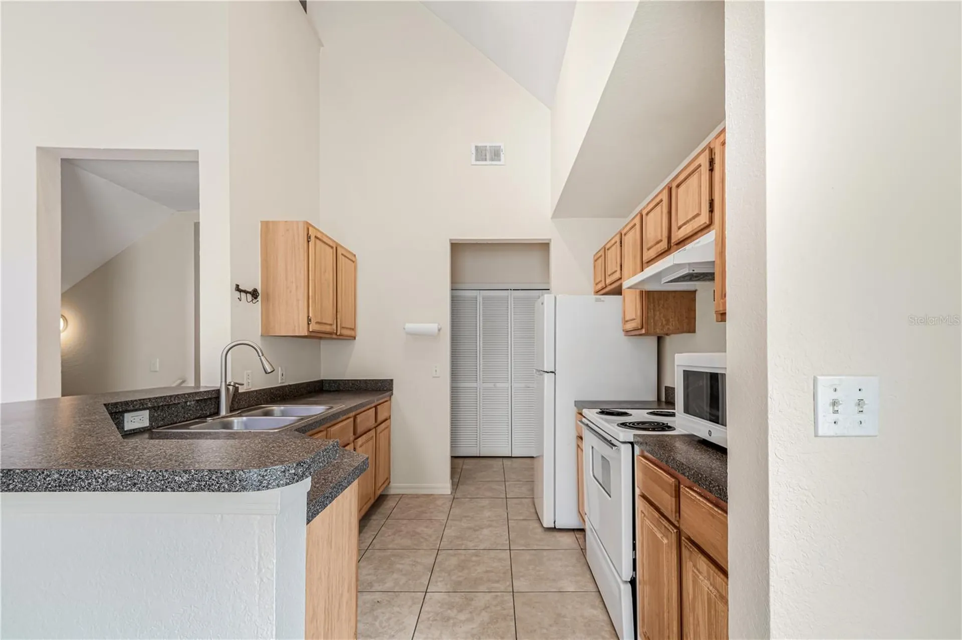 6025 Westgate Drive Orlando FL 32835