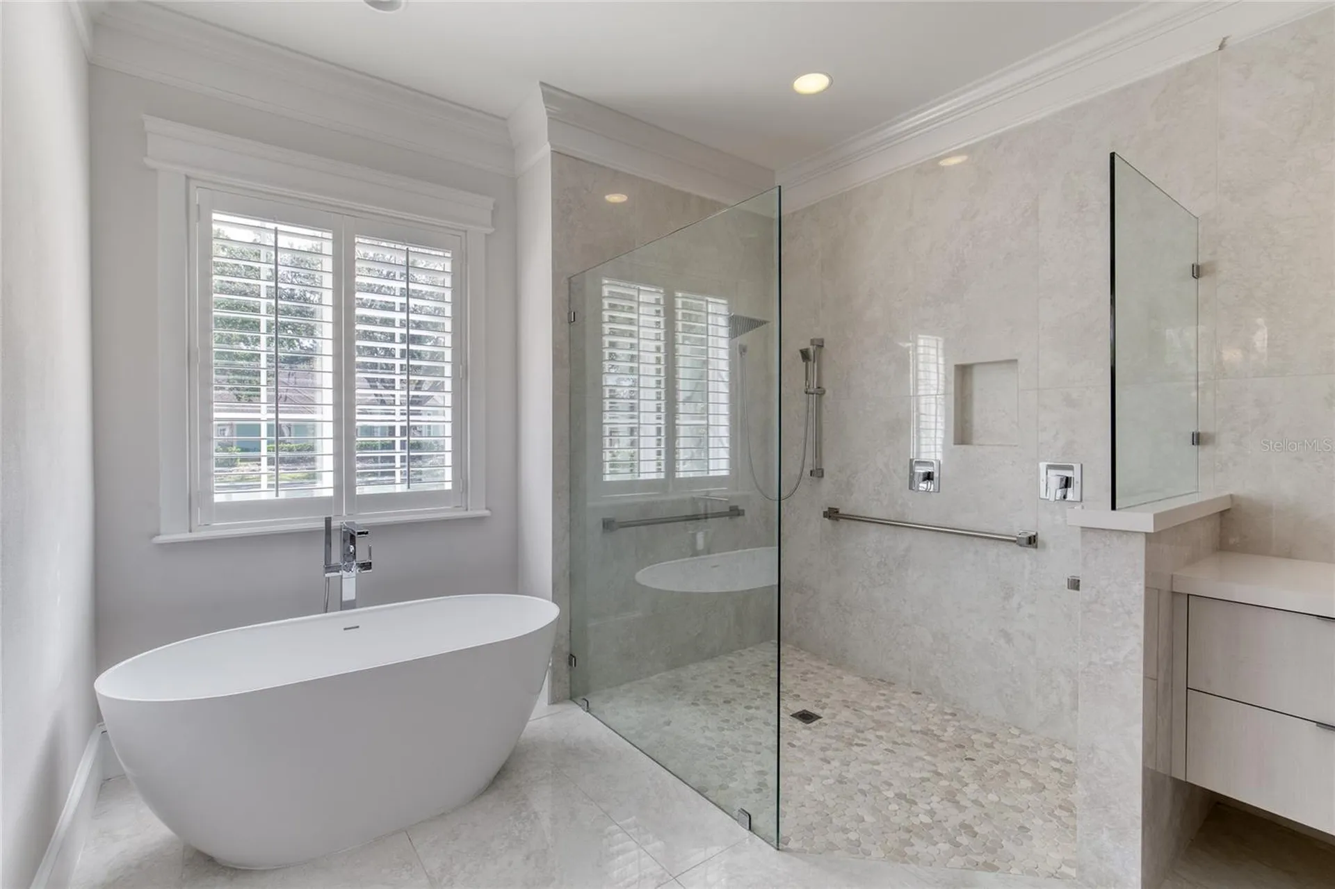 230 Parrulli Drive Ormond Beach FL 32174