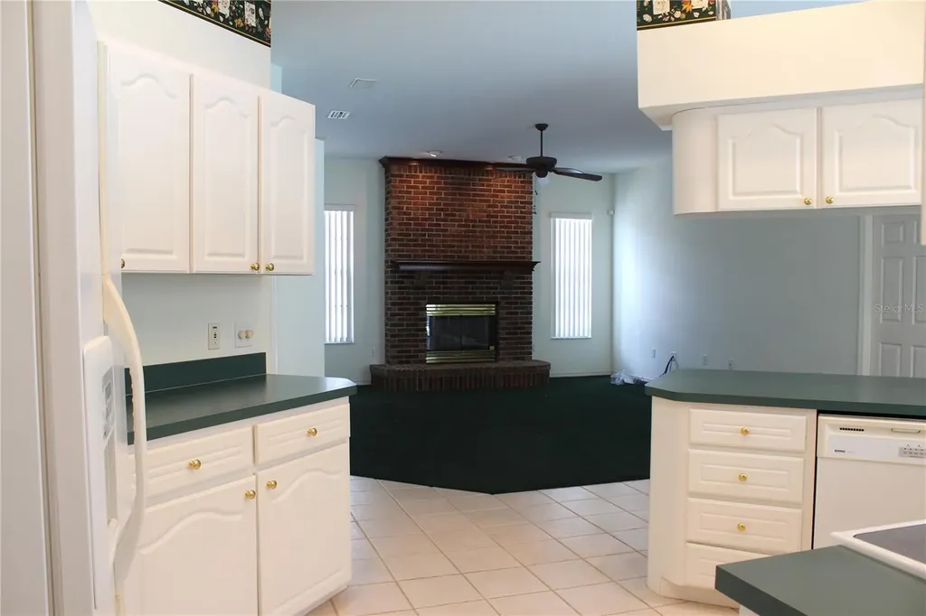 2228 Lake Holloway Boulevard Lakeland FL 33801
