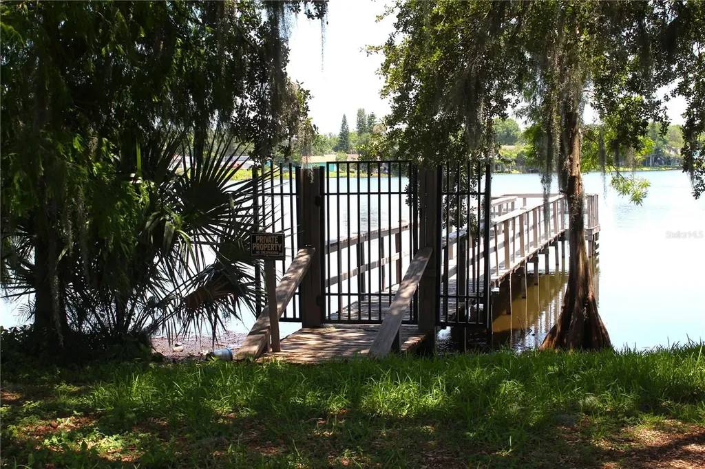 2228 Lake Holloway Boulevard Lakeland FL 33801