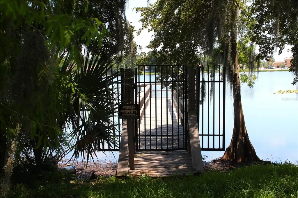 2228 Lake Holloway Boulevard Lakeland FL 33801