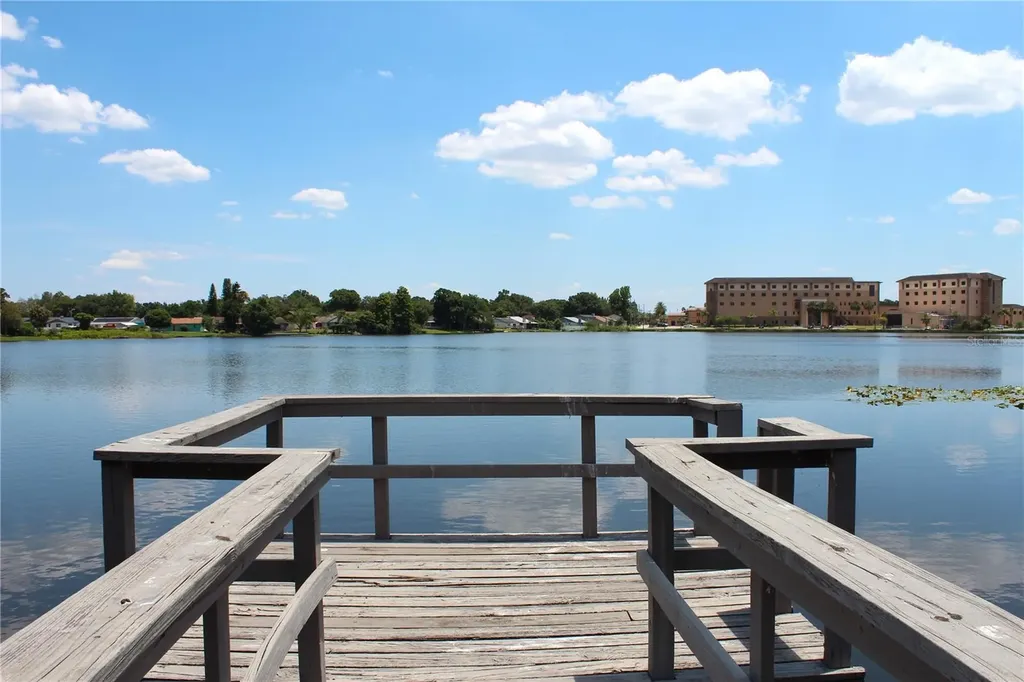 2228 Lake Holloway Boulevard Lakeland FL 33801
