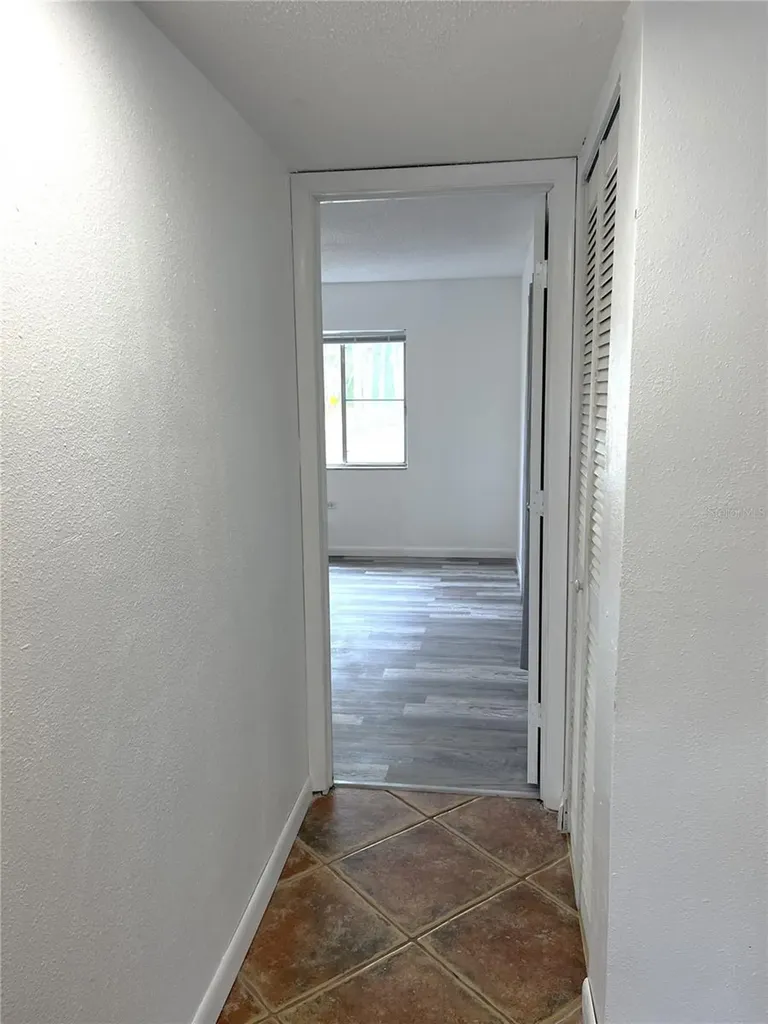 2724 Hidden Lake Boulevard Sarasota FL 34237
