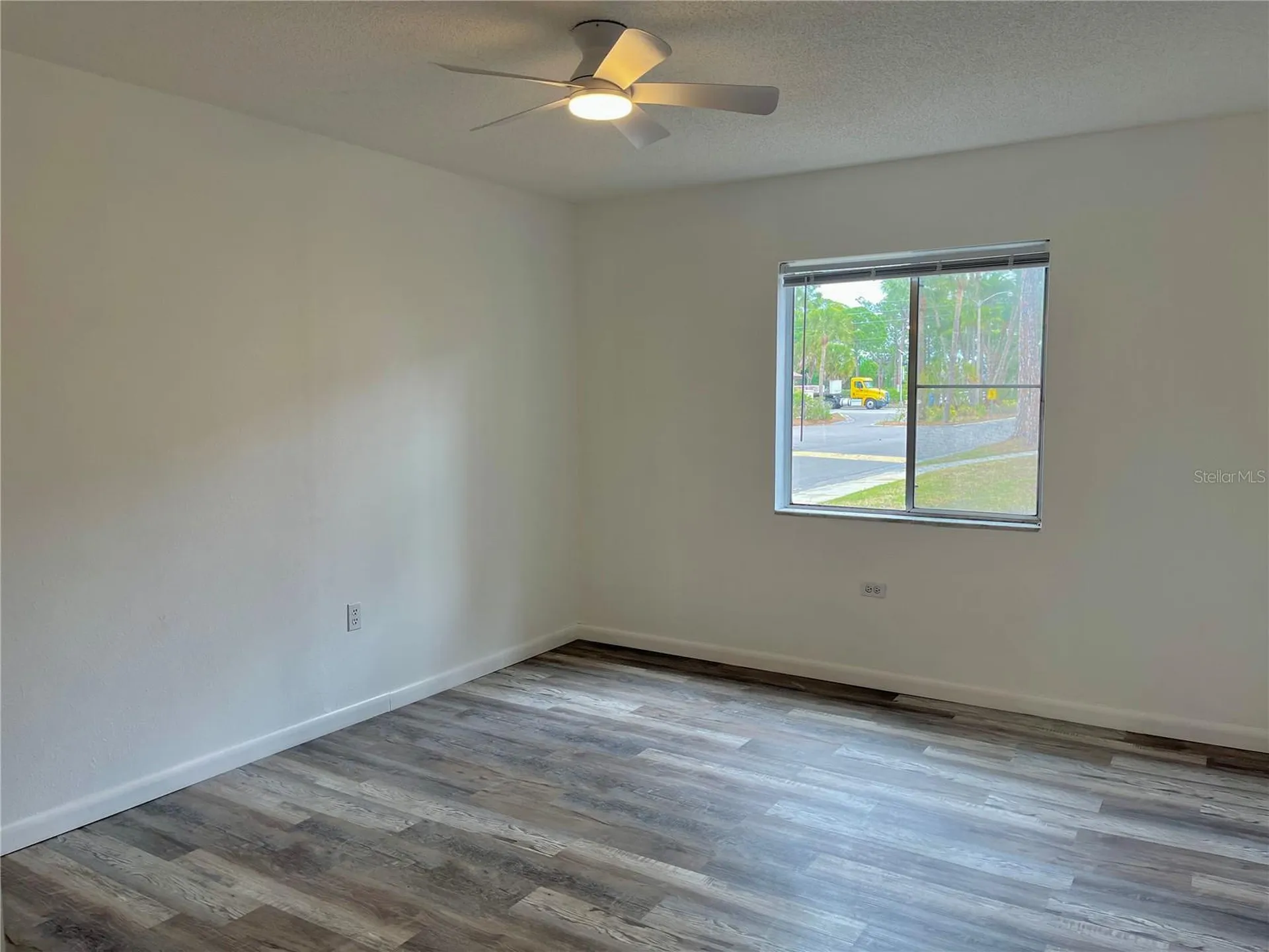 2724 Hidden Lake Boulevard Sarasota FL 34237