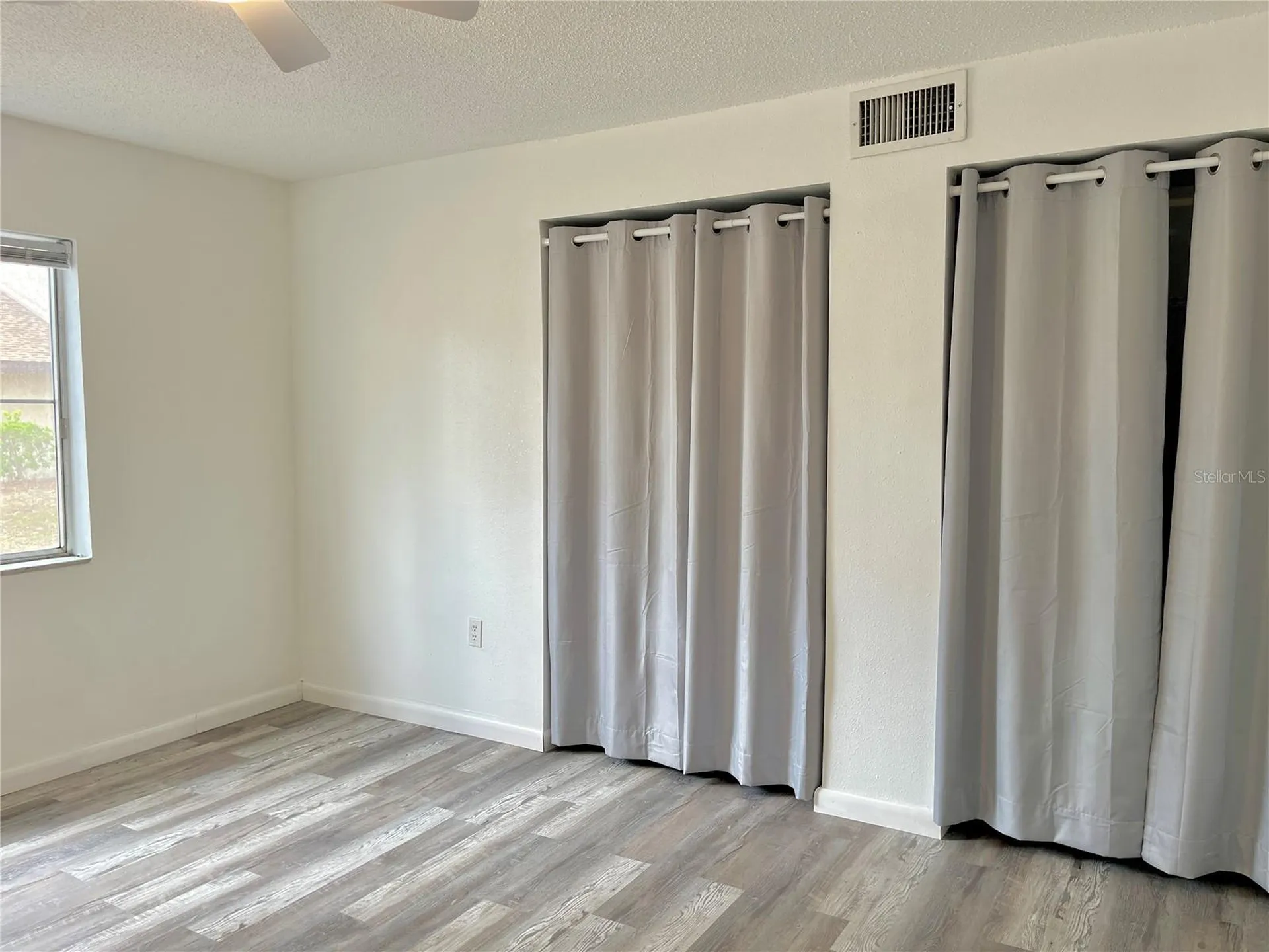 2724 Hidden Lake Boulevard Sarasota FL 34237