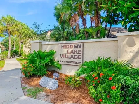 2724 Hidden Lake Boulevard Sarasota FL 34237