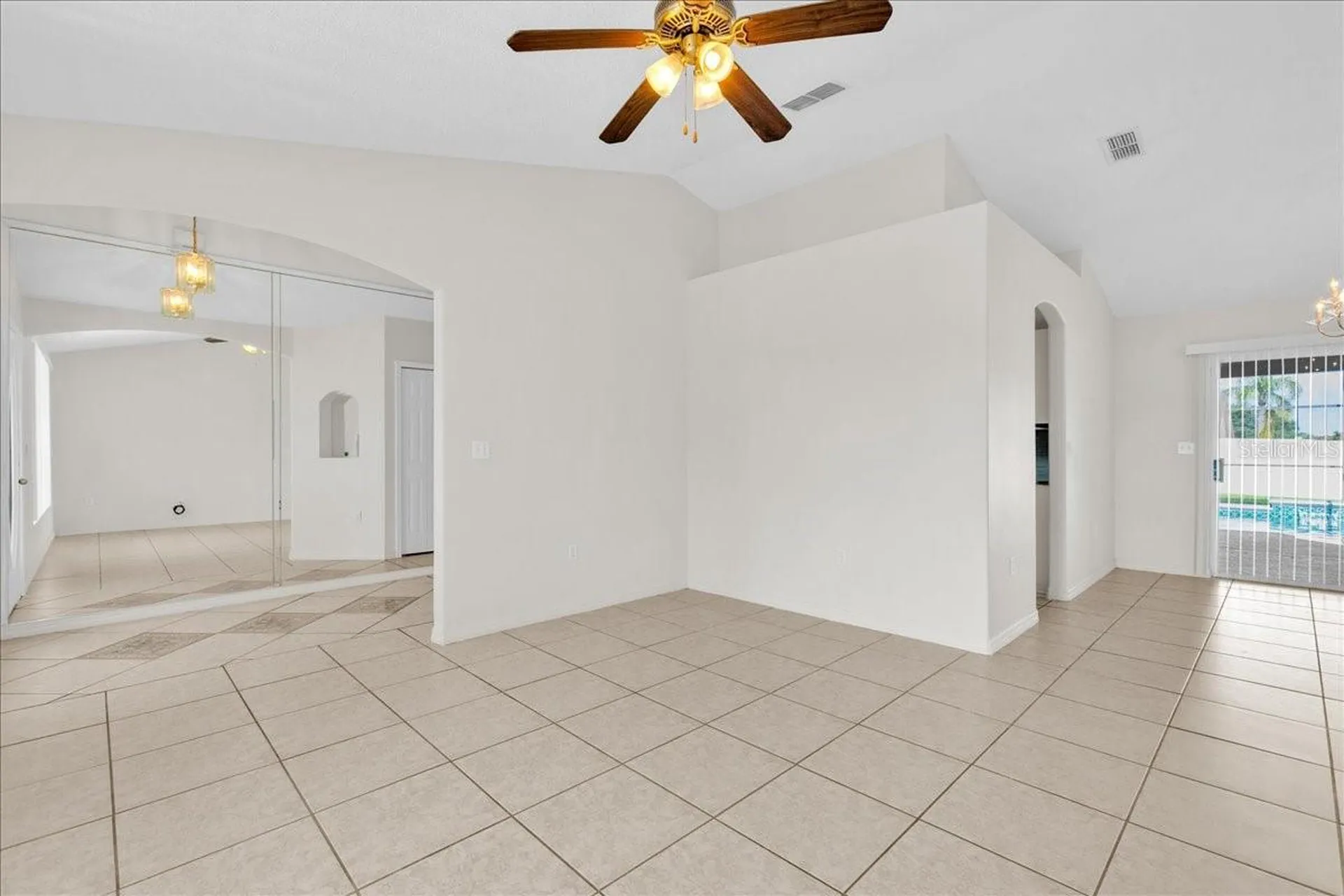 112 Azalea Drive Davenport FL 33837