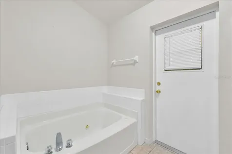 112 Azalea Drive Davenport FL 33837