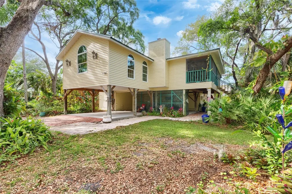 420 Hanby Street Crystal Beach FL 34681