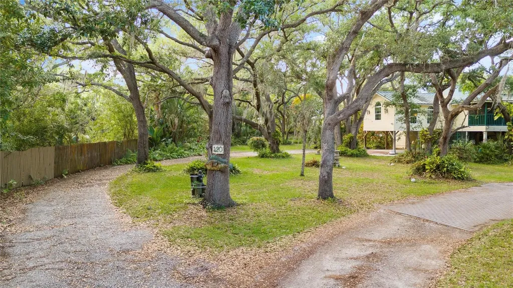 420 Hanby Street Crystal Beach FL 34681