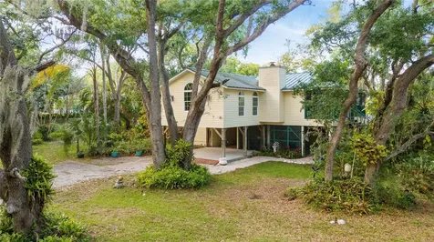 420 Hanby Street Crystal Beach FL 34681