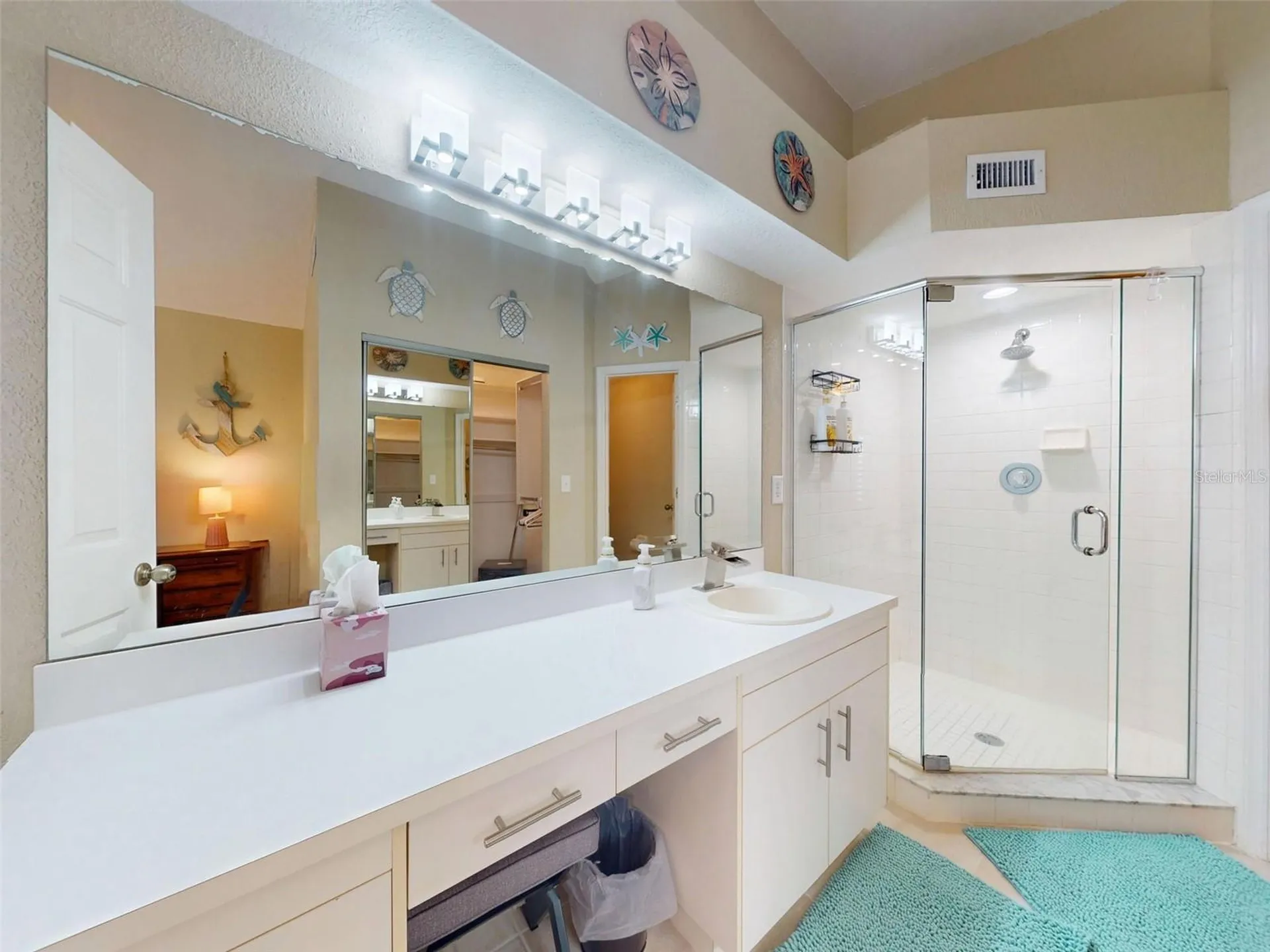 402 Bouchelle Drive New Smyrna Beach FL 32169