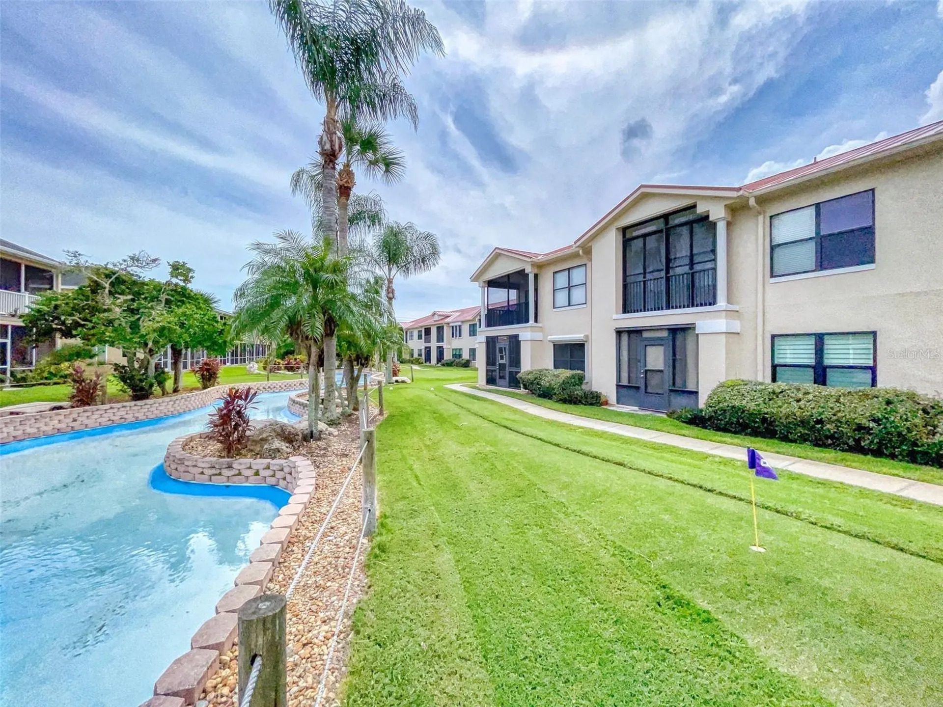 402 Bouchelle Drive New Smyrna Beach FL 32169