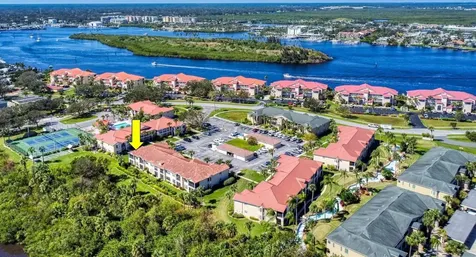 402 Bouchelle Drive New Smyrna Beach FL 32169