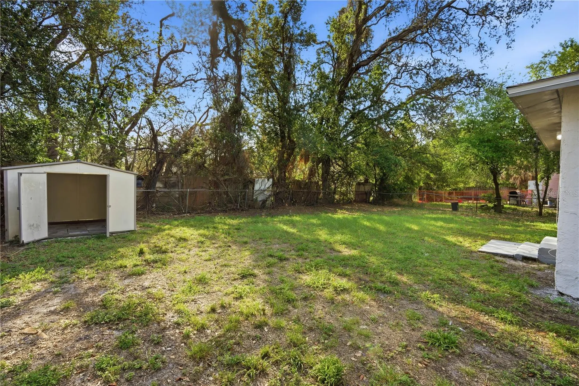 10019 N Jasmine Avenue Tampa FL 33612
