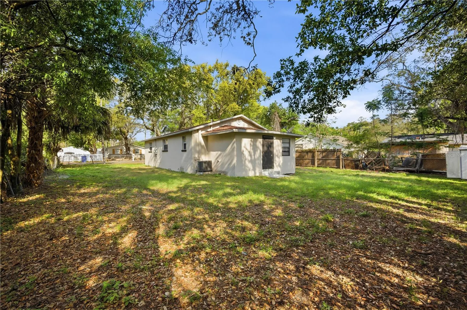 10019 N Jasmine Avenue Tampa FL 33612