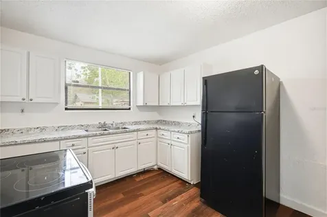 10019 N Jasmine Avenue Tampa FL 33612