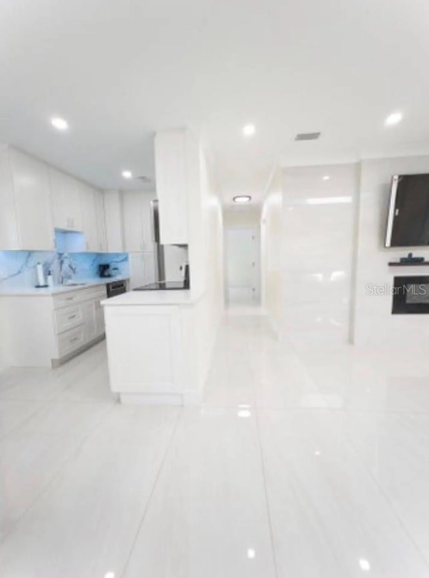 887 W Perry Street Lantana FL 33462