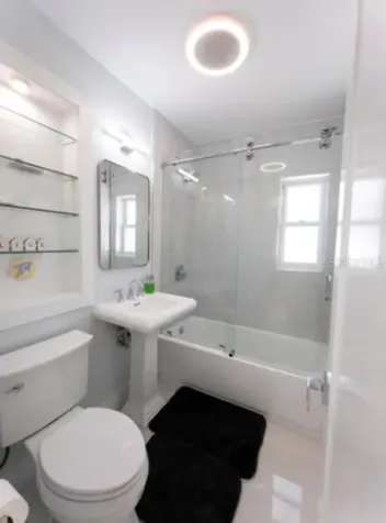 887 W Perry Street Lantana FL 33462