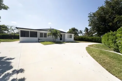 887 W Perry Street Lantana FL 33462