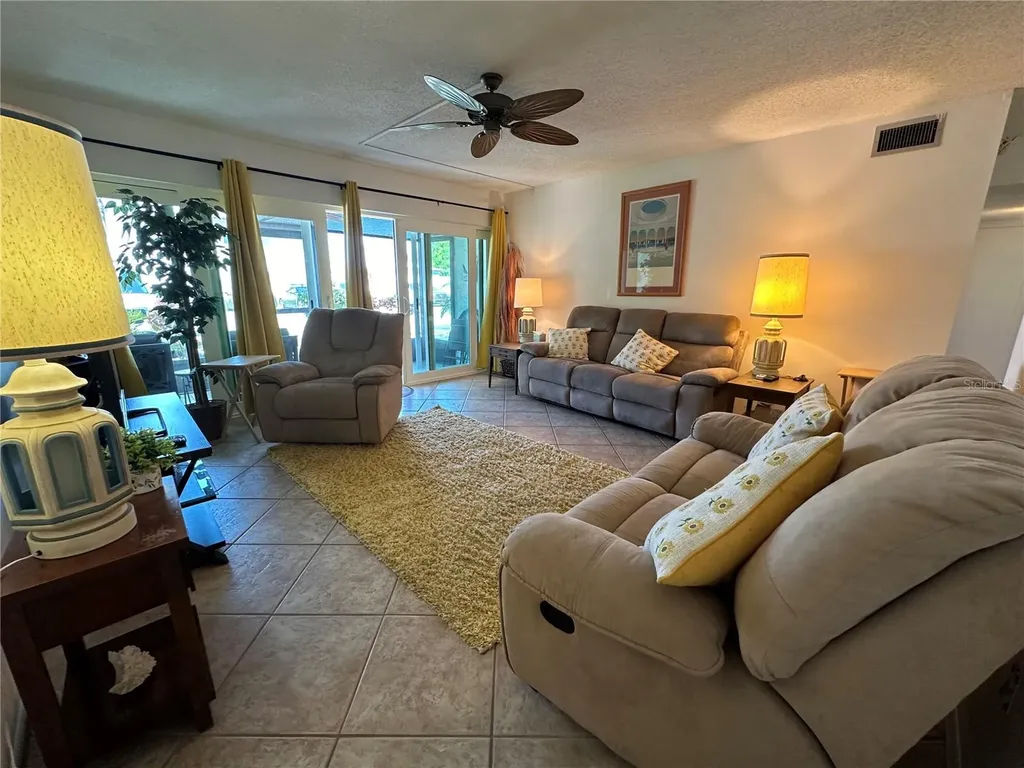 2950 Clark Road Sarasota FL 34231