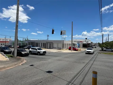 65 Th Avenida 65 De Infanteria Avenue San Juan PR 00924
