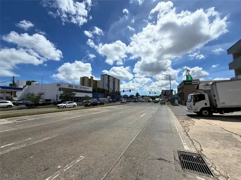 65 Th Avenida 65 De Infanteria Avenue San Juan PR 00924