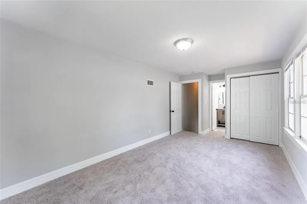845 Floral Drive Orlando FL 32803