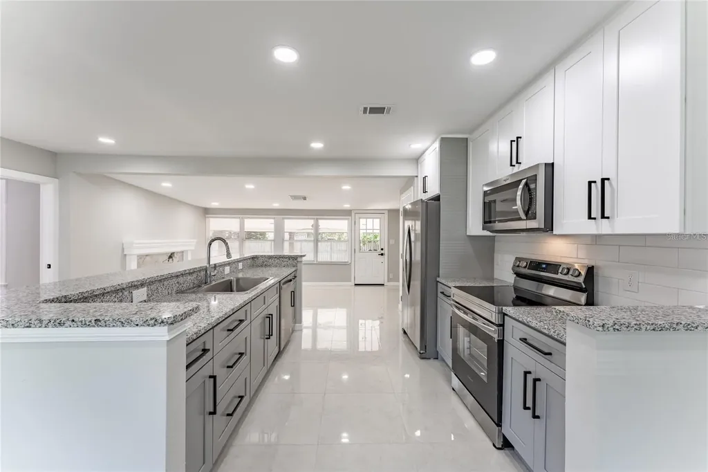 845 Floral Drive Orlando FL 32803
