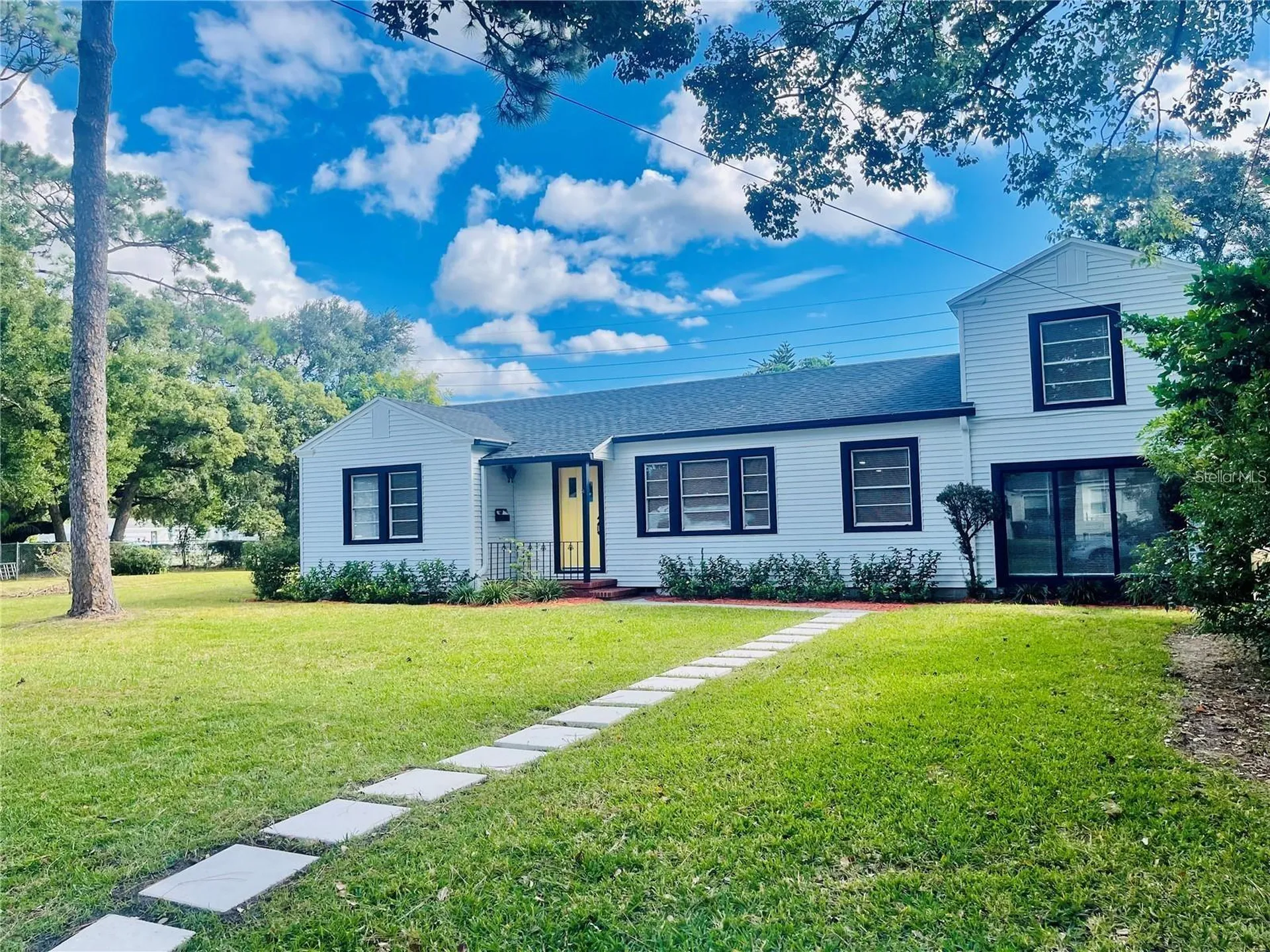 845 Floral Drive Orlando FL 32803